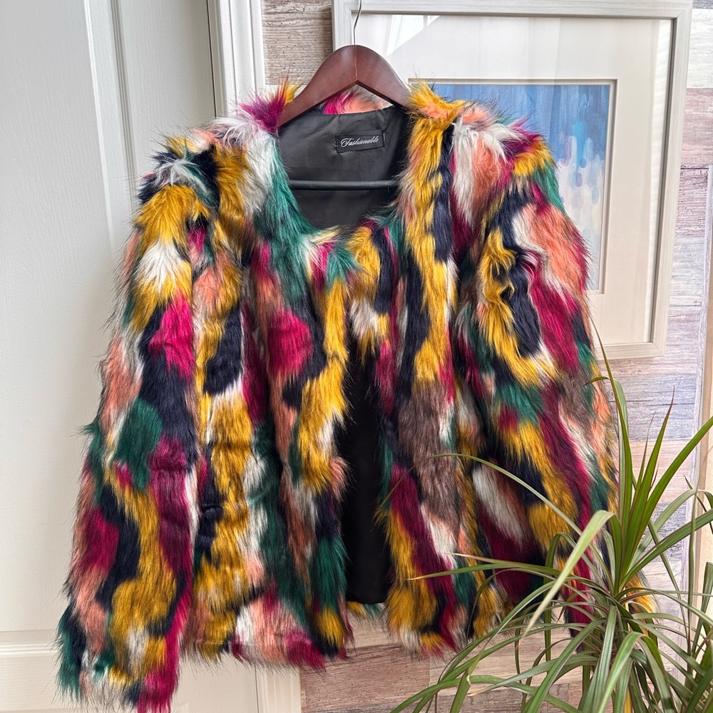 Fashionable brand faux fur multicolor coat jacket